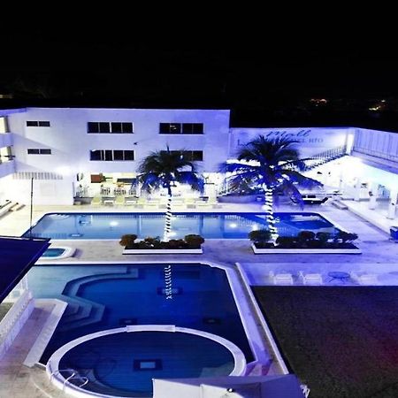 Hotel Mall Santana Del Rio لا دورادا المظهر الخارجي الصورة